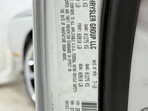 Used 2010 Dodge Challenger R/T image 34