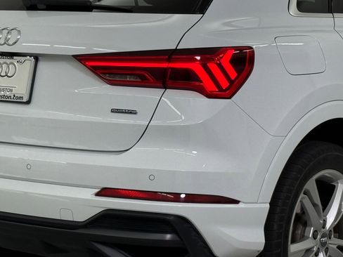 Used 2019 Audi Q3 2.0T Premium Plus image 12