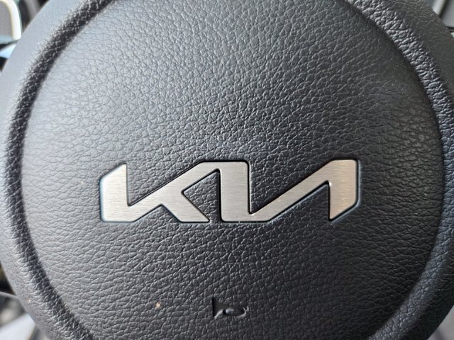 Used 2024 Kia Soul GT-Line FWD image 34