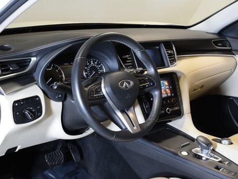 Certified 2022 INFINITI QX50 Luxe AWD/4WD image 8