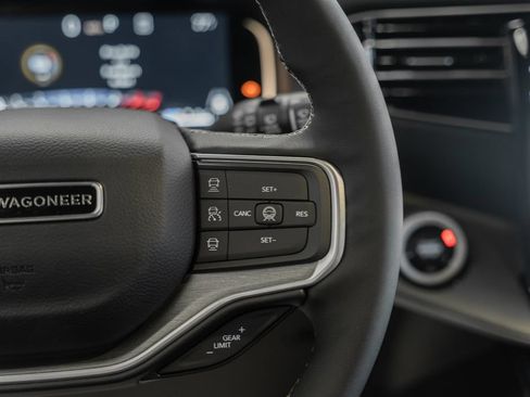New 2026 Jeep Grand Wagoneer L Limited AWD/4WD image 26