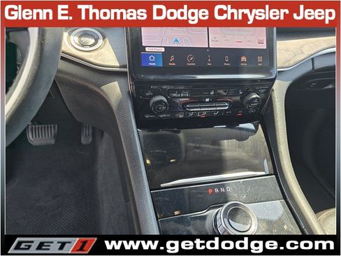 Used 2023 Jeep Grand Cherokee Limited w/ Black Appearance Package RWD image 18