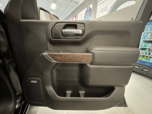 Used 2020 GMC Sierra 1500 Denali w/ Denali Ultimate Package AWD/4WD image 38