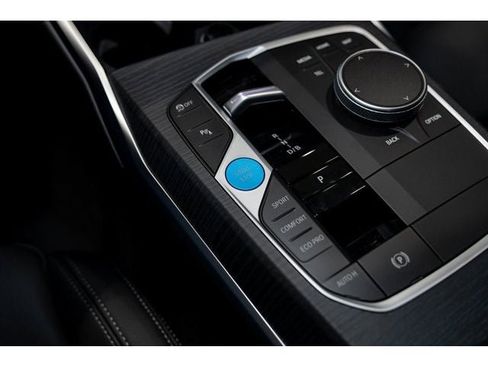 Used 2025 BMW i4 xDrive40i w/ Premium Package image 64