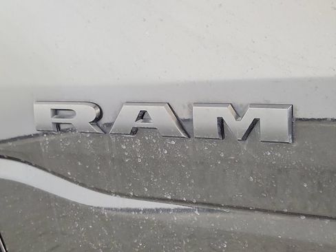 Used 2021 RAM 1500 Big Horn RWD image 8