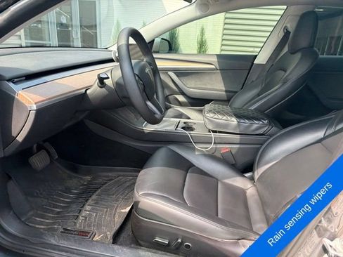 Used 2022 Tesla Model 3 Long Range AWD/4WD image 14