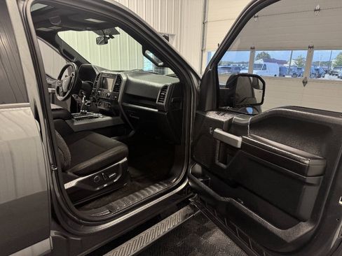 Used 2018 Ford F150 XLT w/ Equipment Group 302A Luxury AWD/4WD image 12
