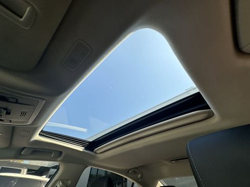 Used 2022 Lexus ES 350 w/ Accessory Package 2 FWD image 26