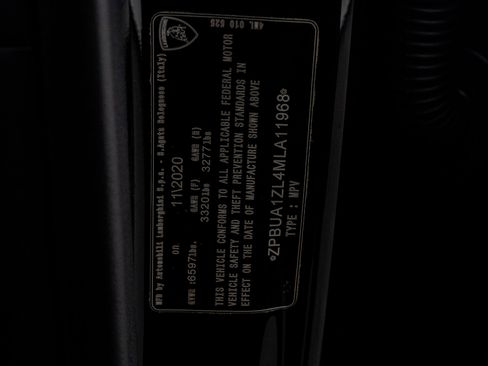 Used 2021 Lamborghini Urus image 58