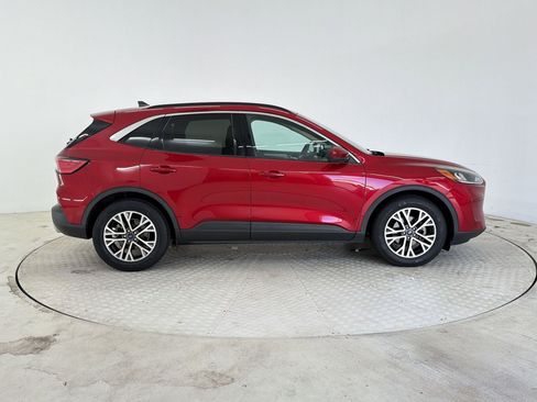Used 2020 Ford Escape SEL FWD image 8
