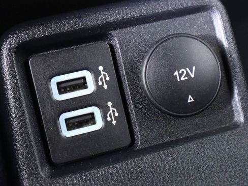 Used 2022 Ford Transit Connect XLT FWD image 26
