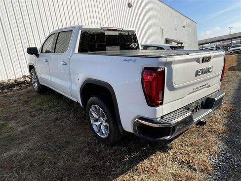 Used 2019 GMC Sierra 1500 SLT w/ SLT Premium Package image 3