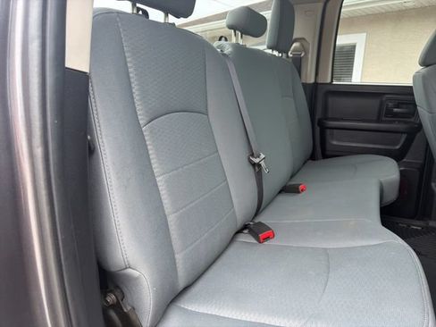 Used 2016 RAM 1500 Express AWD/4WD image 16