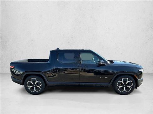 Used 2023 Rivian R1T Adventure image 4
