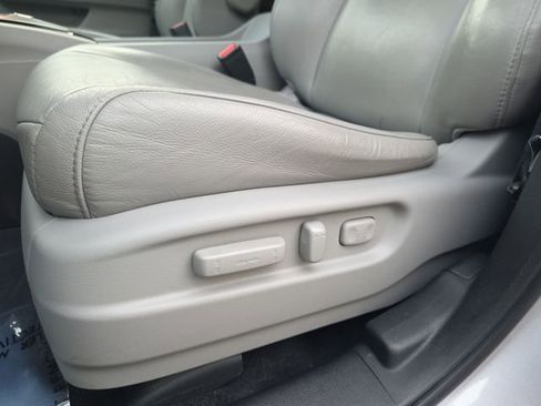 Used 2017 Honda Pilot Touring image 40