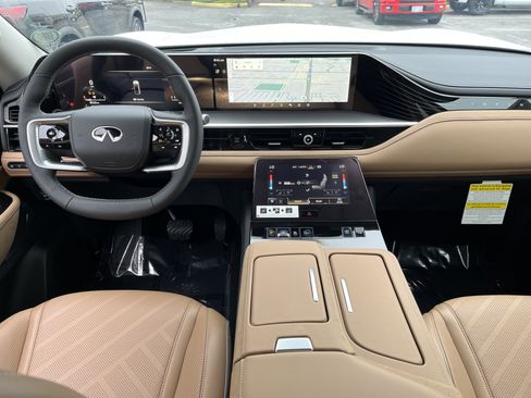 Used 2026 INFINITI QX80 Luxe w/ Cargo Package AWD/4WD image 16