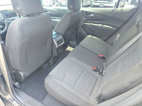 Used 2022 Chevrolet Equinox LT AWD/4WD image 11