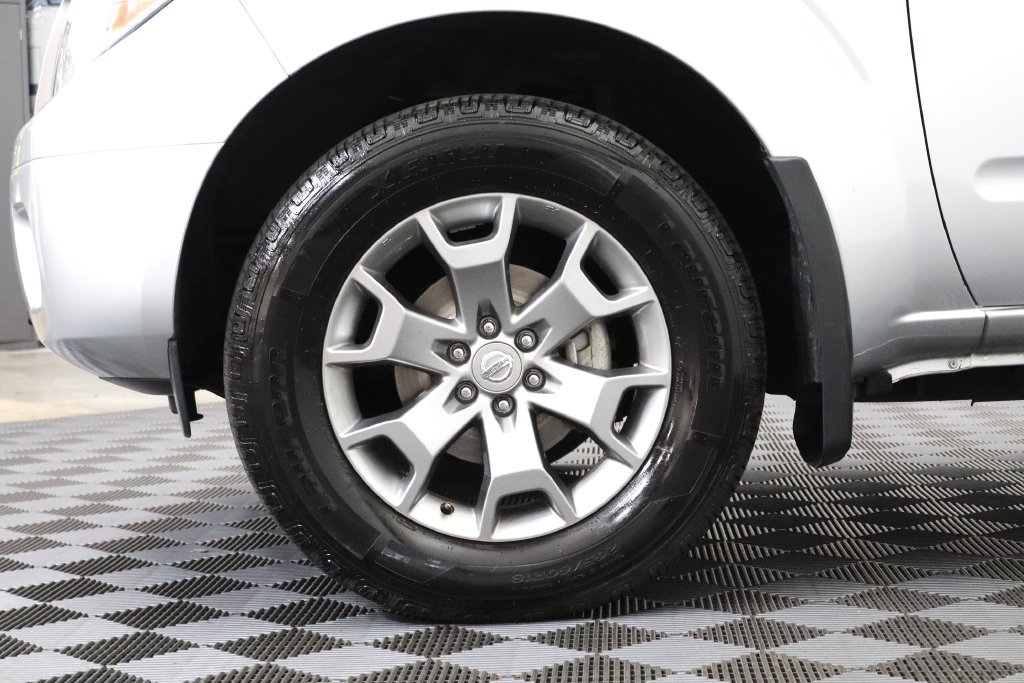 Used 2021 Nissan Frontier SV AWD/4WD image 5