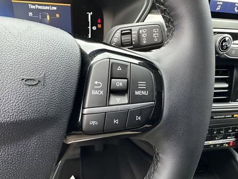 Used 2023 Ford Escape Active AWD/4WD image 16