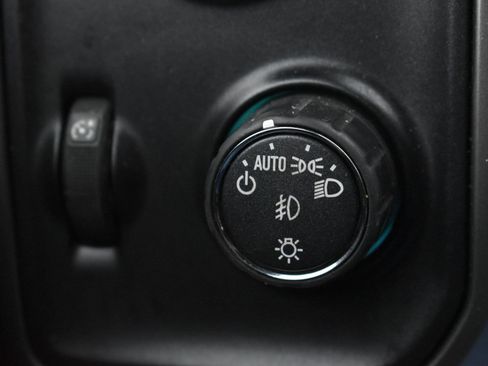 Used 2019 Chevrolet Silverado 3500 LTZ image 20