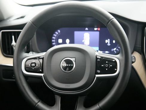Used 2026 Volvo XC60 B5 Plus AWD/4WD image 28