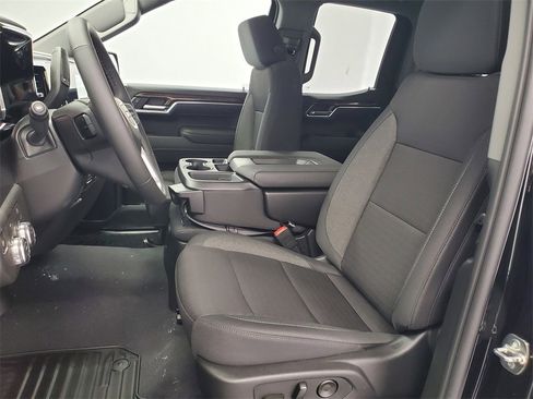 New 2026 GMC Sierra 1500 Elevation image 6