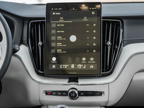 New 2026 Volvo XC60 B5 Ultra w/ Protection Package Premier image 21