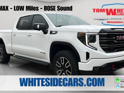 Used 2025 GMC Sierra 1500 AT4