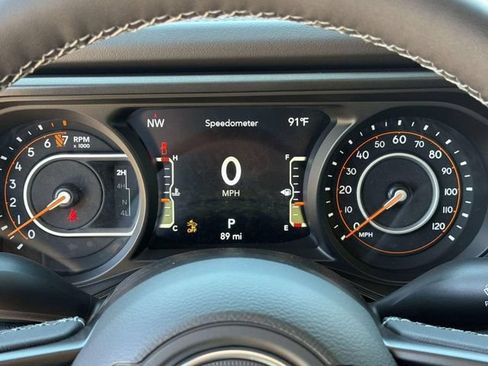 New 2026 Jeep Gladiator Sport AWD/4WD image 19