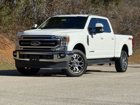 Used 2021 Ford F250 Lariat w/ Lariat Value Package image 4