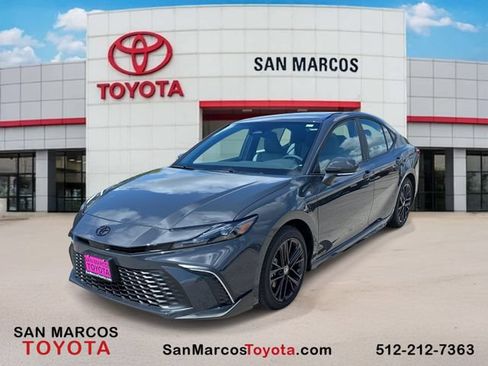 New 2026 Toyota Camry SE FWD image 1