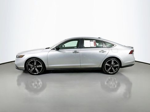Used 2024 Honda Accord Sport image 5