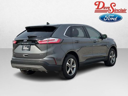 Used 2024 Ford Edge SEL w/ Convenience Package AWD/4WD image 7