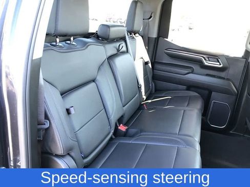 Used 2024 GMC Sierra 1500 SLT image 27