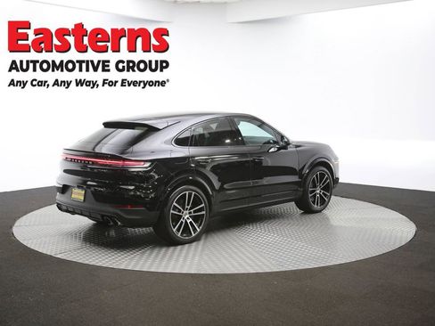Used 2024 Porsche Cayenne Coupe w/ Premium Package Plus image 42
