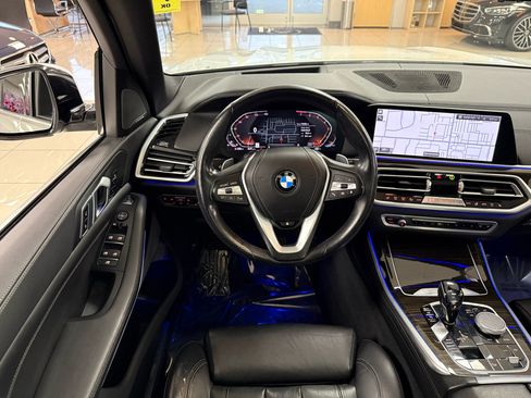 Used 2020 BMW X5 xDrive40i w/ Premium Package image 12