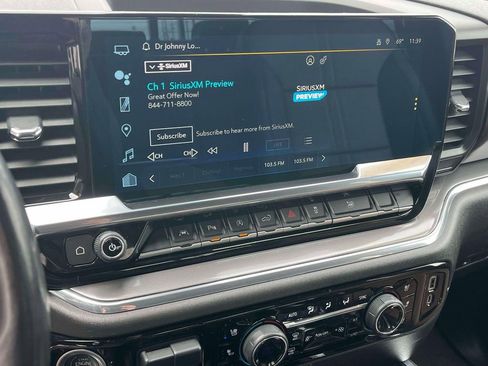 Certified 2023 Chevrolet Silverado 1500 High Country w/ Technology Package AWD/4WD image 32
