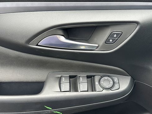 New 2026 Buick Envista Preferred FWD image 14