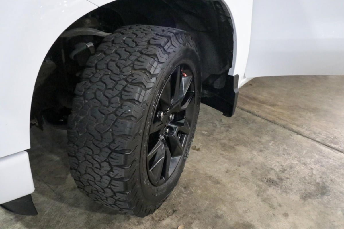 Used 2023 Chevrolet Silverado 1500 Custom AWD/4WD image 8