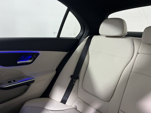 Used 2024 Mercedes-Benz C 300 Sedan image 13