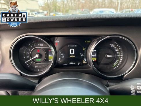 Used 2023 Jeep Wrangler Unlimited w/ Cold Weather Group image 13