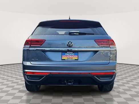 Used 2023 Volkswagen Atlas Cross Sport SE w/ Panoramic Sunroof Package FWD image 6