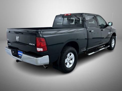 Used 2017 RAM 1500 Classic SLT image 5
