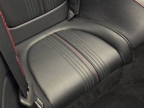 Used 2023 Aston Martin DB11 Volante image 56