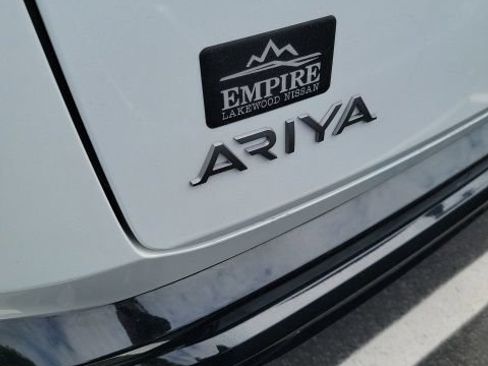 Used 2024 Nissan Ariya AWD image 8