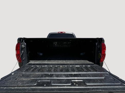 Used 2015 Toyota Tundra Platinum AWD/4WD image 32