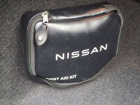 Used 2022 Nissan Rogue Sport S image 29