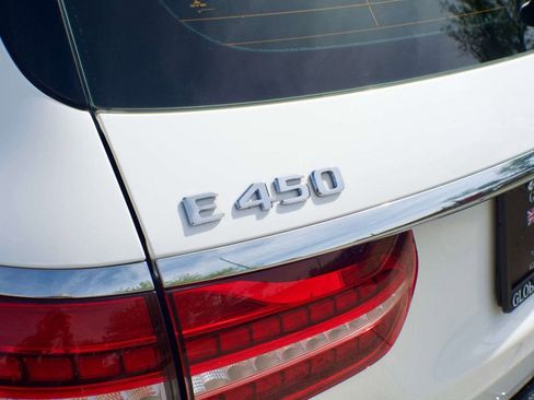 Used 2022 Mercedes-Benz E 450 4MATIC All-Terrain Wagon image 11