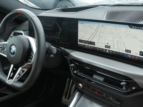 Used 2025 BMW M240i Coupe RWD image 7