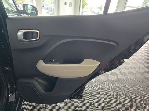 New 2026 Hyundai Venue SEL image 39